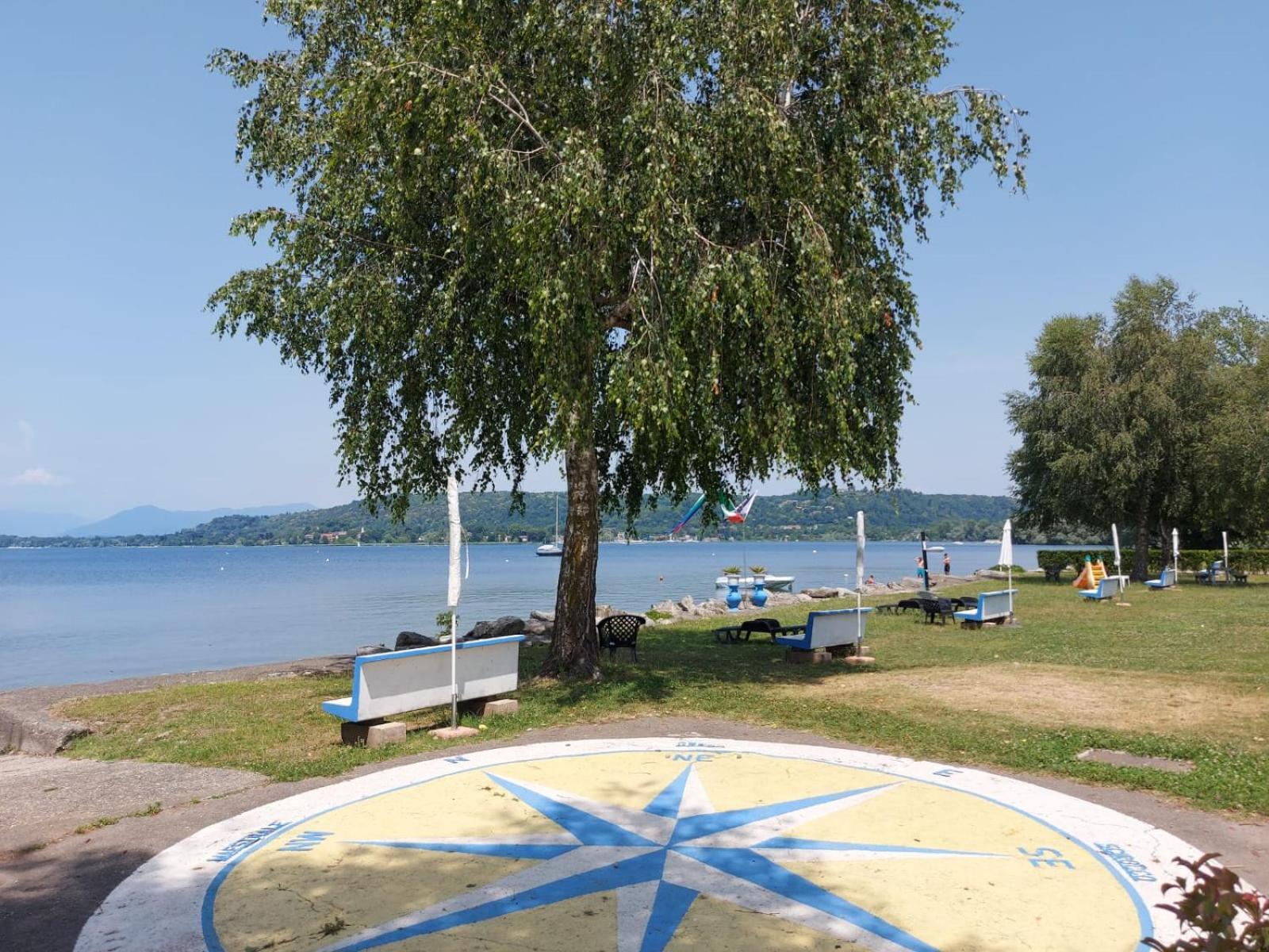 Bnbook Lago Maggiore Studio 2 Dormelletto Bagian luar foto